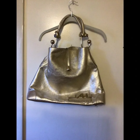 - Anya Hindmarch gold leather handbag with gold accent Sz Extra large rare… - Picture 2 of 12